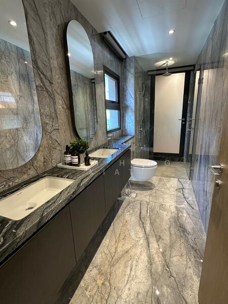 105 Shrewsbury Road Corner Terrace For Sale at S$ 8,688,000 | PropertyGuru Singapore - Bathroom