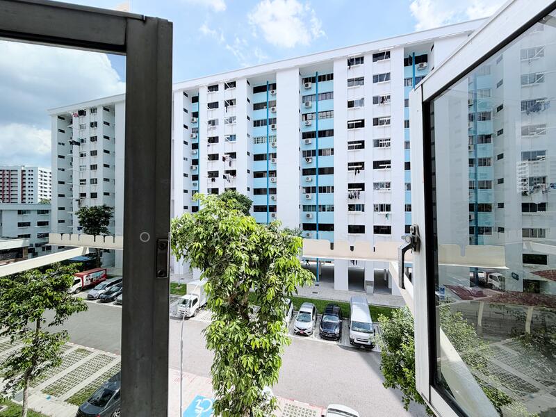 For Sale - 266 Yishun Street 22