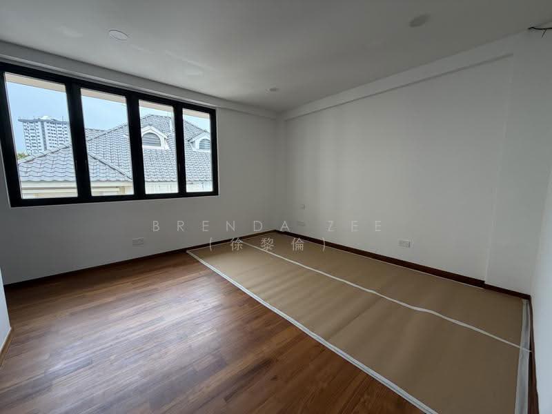 Nanyang Pri & RGPS within 1km ✧ New Semi-D with Pool ✧ Walk to MRT, Bukit Timah, Coronation Road, King's Road, Tanglin / Holland / Bukit Timah, 4 Bedrooms, 7,000 sqft, Semi-Detached House For Sale, by Brenda Zee (徐黎倫), 500013576 - PropertyGuru.com.sg