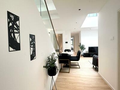 For Rent - 24a Moonstone Lane