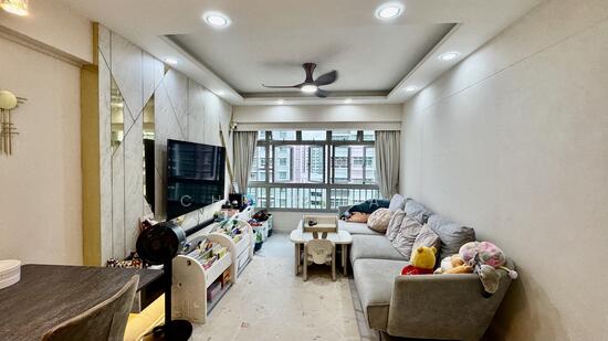 303B Punggol Central