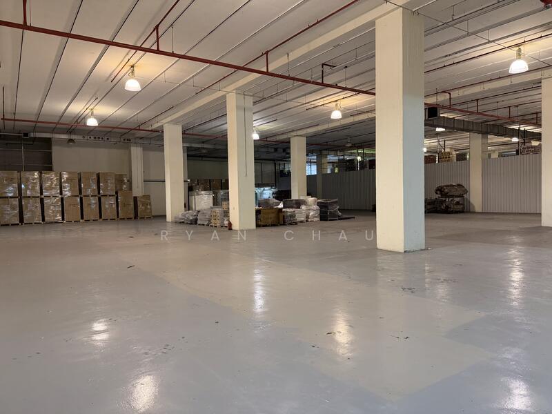 MRT | Ground | 6.2m Clear | 3.3k Fitted Office @ Tuas, Tuas, 18,500 sqft, Warehouse For Rent, by Ryan Chau, 500013897 - Interior - CommercialGuru.com.sg