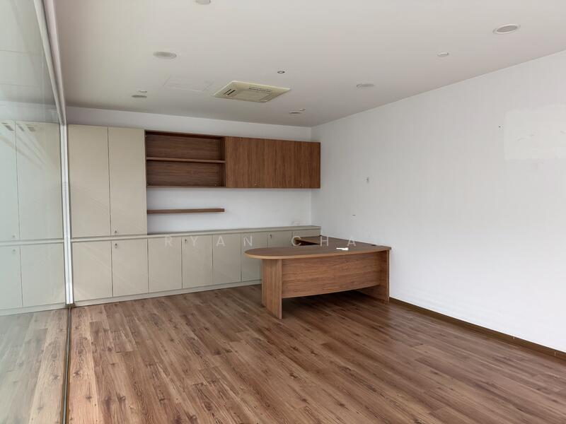 MRT | Ground | 6.2m Clear | 3.3k Fitted Office @ Tuas, Tuas, 18,500 sqft, Warehouse For Rent, by Ryan Chau, 500013897 - Director Room - CommercialGuru.com.sg