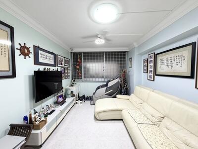 For Sale - 417 Hougang Avenue 8