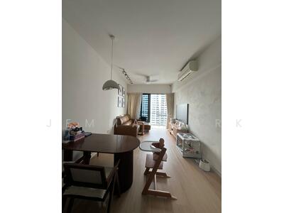 For Sale - d'Leedon (Former Farrer Court)