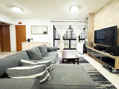 For Sale - 184B Rivervale Crescent