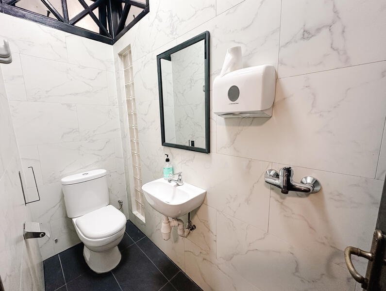Prime Office Shophouse Along Bukit Pasoh, Near Mandala – For Lease, , 3,800 sqft, Office For Rent, by Nantha Gattie, 500013952 - Bathroom - CommercialGuru.com.sg