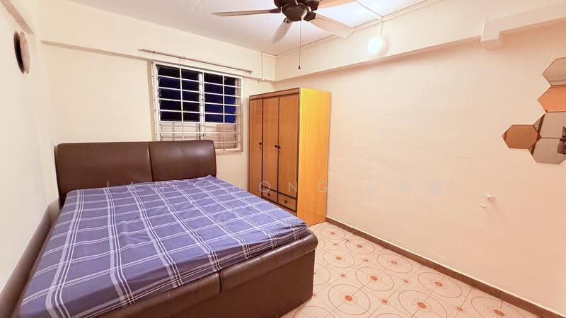 225A Jurong East Street 21, 225A Jurong East Street 21, Boon Lay / Jurong / Tuas, 2 Bedrooms, 721 sqft, HDB Flat For Rent, by Jan Chong 张纳旗, 500014009 - Bedroom - PropertyGuru.com.sg