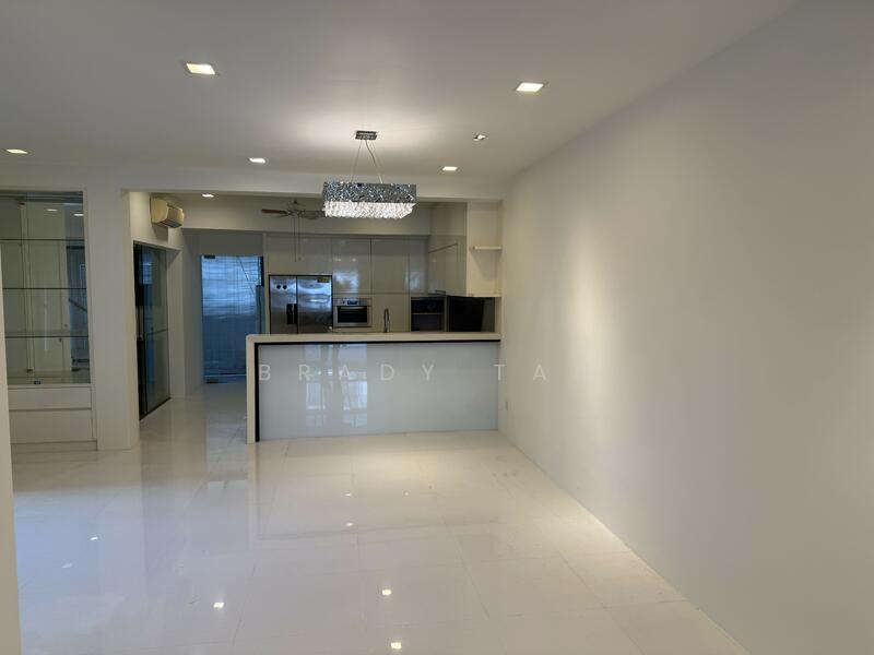 154 HILLCREST ROAD, HILLCREST ROAD, Newton / Novena, 4 Bedrooms, 3,500 sqft, Corner Terrace For Rent, by Brady Tan, 500014076 - Kitchen - PropertyGuru.com.sg