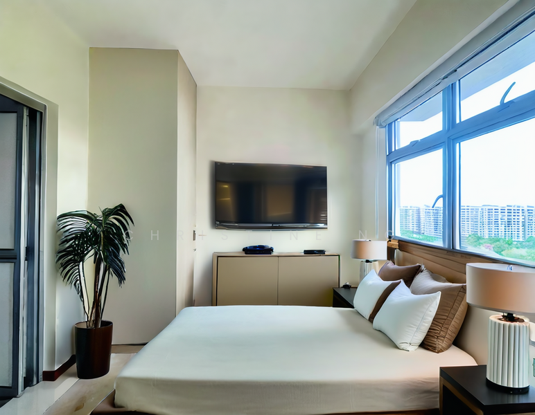 Bedroom (Virtually staged)