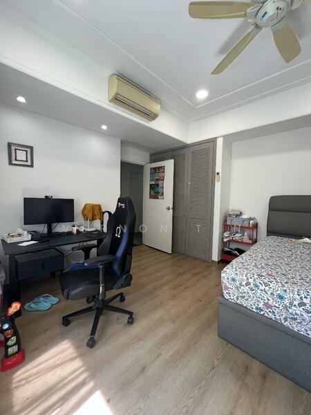 For Sale - Sommerville Grandeur