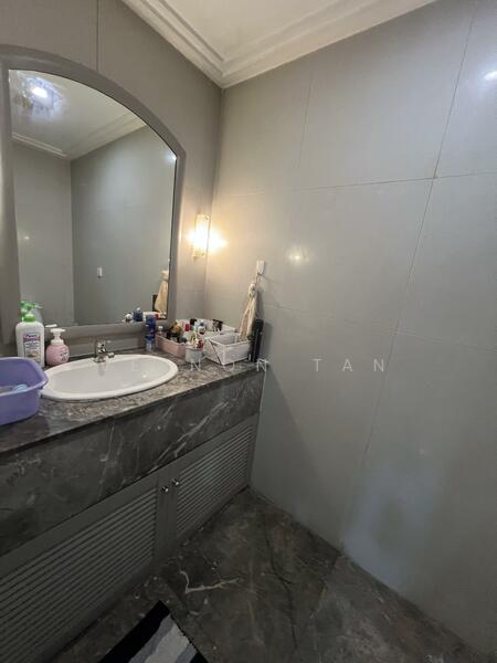 For Sale - Sommerville Grandeur