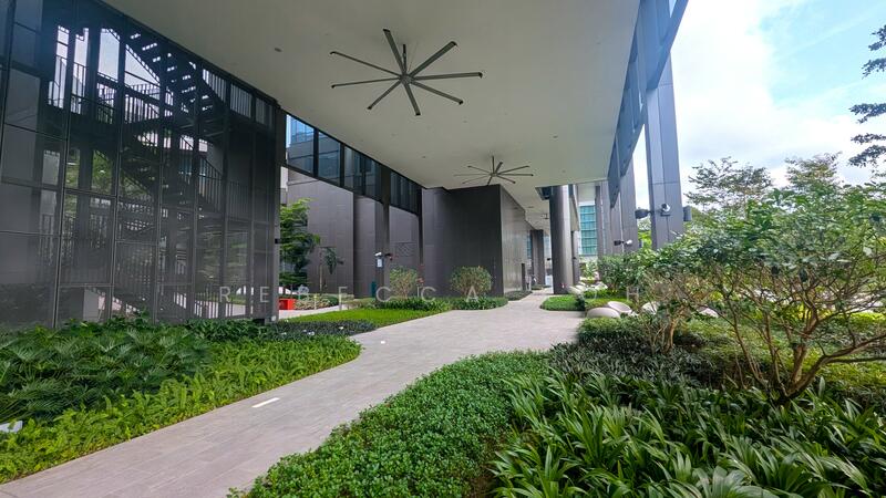 Alexandra Point, 438 Alexandra Road, 2,744 sqft, Office For Rent, by Rebecca Koh, 500014260 - Exterior - CommercialGuru.com.sg