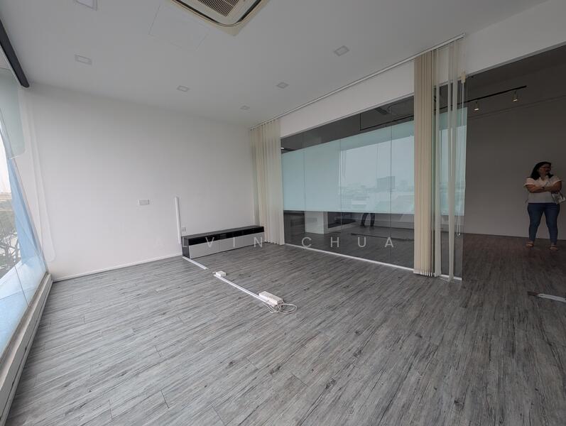 Tan Heng Lee Co, 1 Harvey Road, 3,000 sqft, Office For Rent, by Alvin Chua, 500014266 - Living Room - CommercialGuru.com.sg