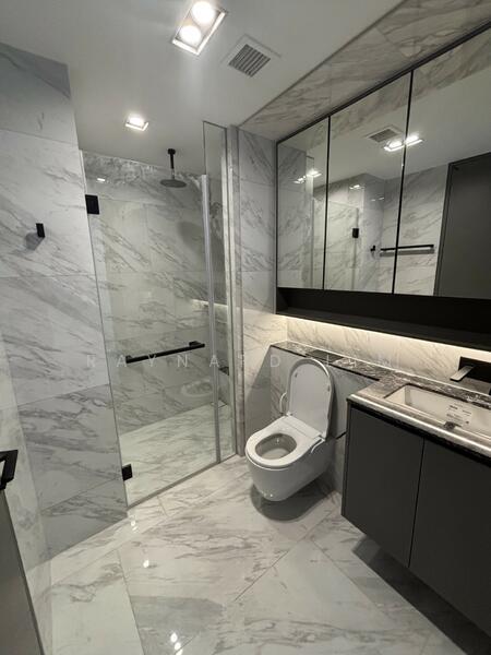 The Landmark, 173 Chin Swee Road, 1 Bedroom, 495 sqft, Condominium For Rent, by Raynard Lim, 500014283 - Bathroom - PropertyGuru.com.sg