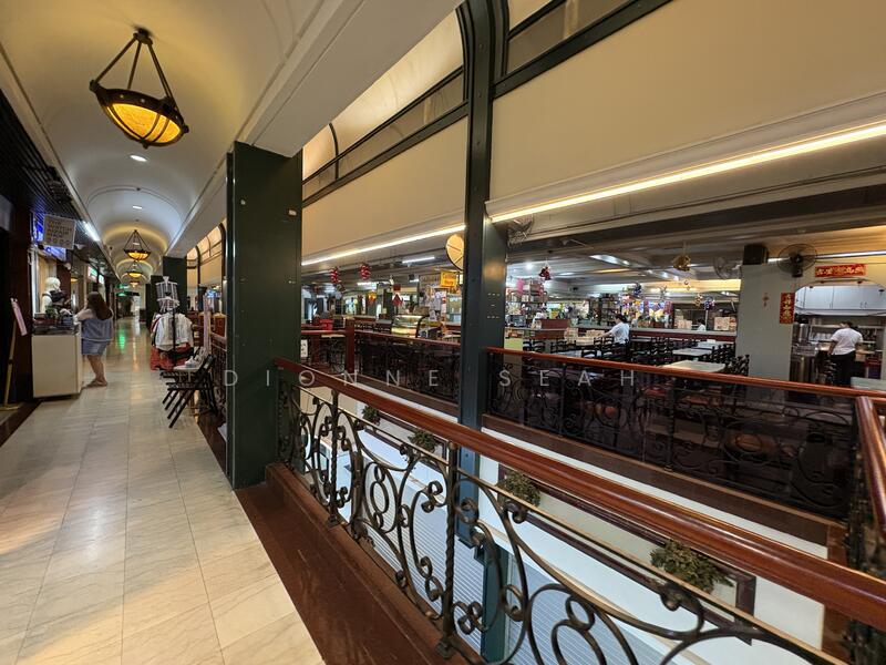 The Arcade, 11 Collyer Quay, 366 sqft, Mall Shop For Sale, by Dionne Seah, 500014311 - Corridor - CommercialGuru.com.sg