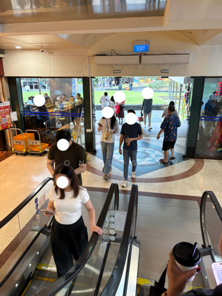 The Arcade, 11 Collyer Quay, 366 sqft, Mall Shop For Sale, by Dionne Seah, 500014311 - Entrance - CommercialGuru.com.sg