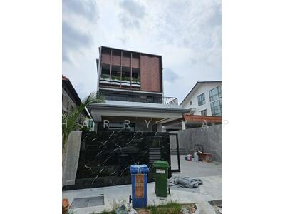 For Sale - Farleigh Avenue