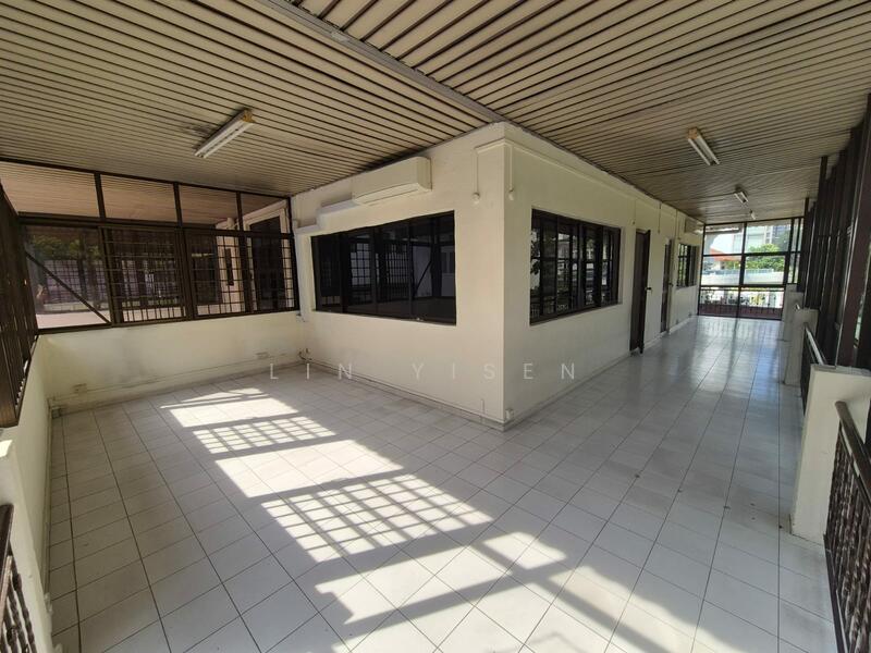 Rare Detached! 4 Mins Walk to Orchard MRT & ION! Call 9444.4449! Detached House For Sale at S$ 31,444,444 | PropertyGuru Singapore - Corridor