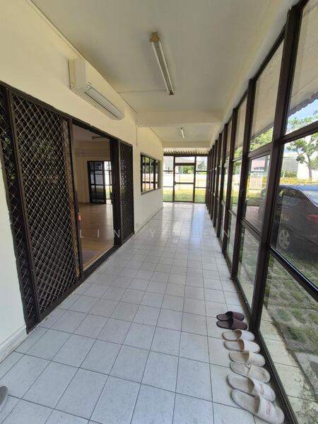 Rare Detached! 4 Mins Walk to Orchard MRT & ION! Call 9444.4449! Detached House For Sale at S$ 31,444,444 | PropertyGuru Singapore - Entrance Corridor