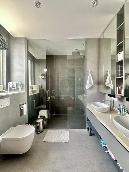 Master bathroom