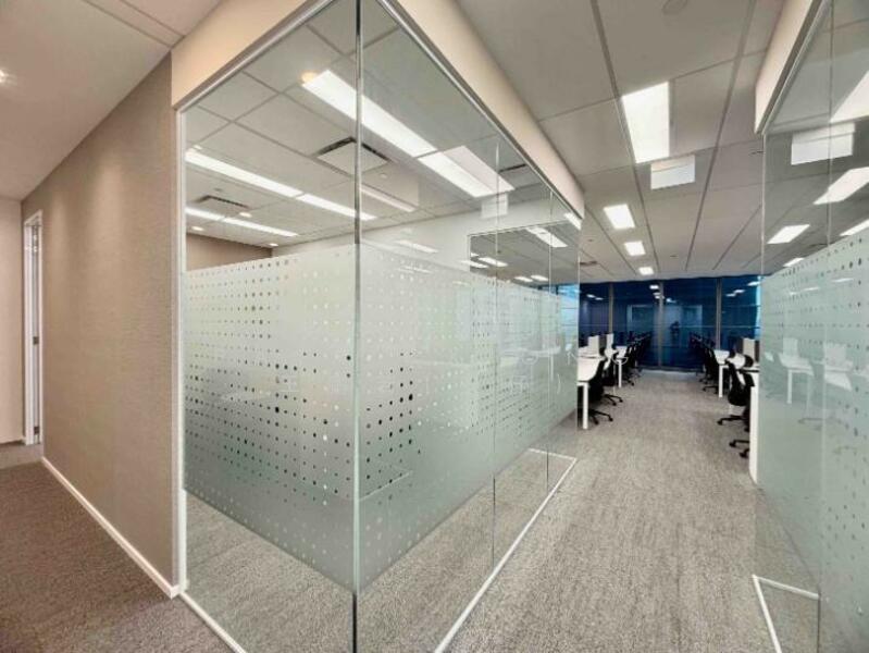 79 Robinson Road, 79 Robinson Road, 2,339 sqft, Office For Rent, by Patrick Ong 王鹏若(安仔), 500014406 - Corridor - CommercialGuru.com.sg
