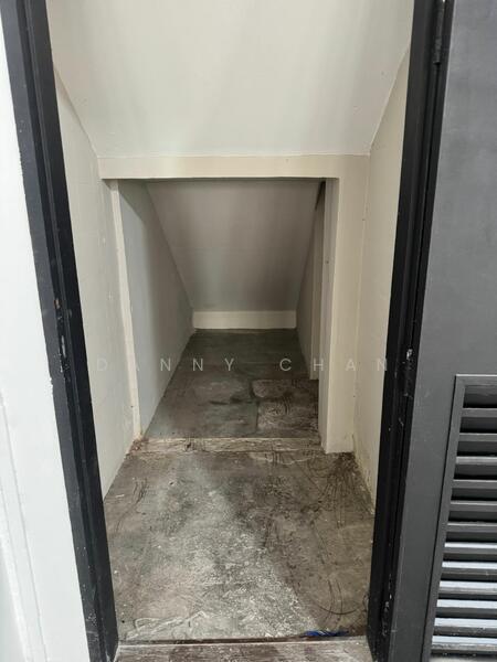 Shophouse @ North Bridge Road, Beach Road / Bugis / Rochor, 1,115 sqft, Shop / Shophouse For Rent, by DANNY CHAN, 500014408 - Entrance - CommercialGuru.com.sg