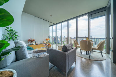 For Sale - 😍❤️ Move in Showflat Condition. Luxurious High Floor. Private Lift ❤️😍