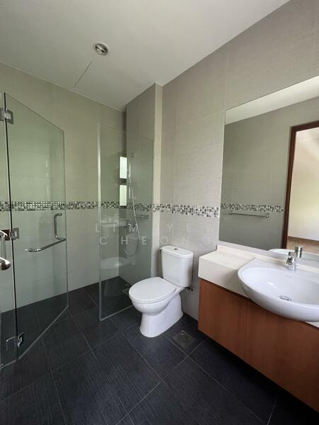 2nd Level - Bedroom 3 En-suite