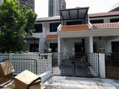 For Rent - Landed Terrace near Redhill & Orchard Boulevard