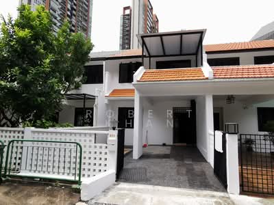 For Rent - Landed Terrace near Redhill & Orchard Boulevard