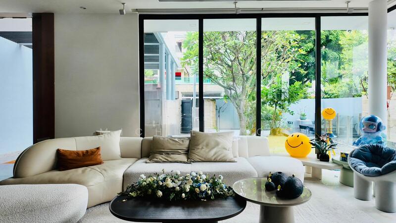 Bright, Spacious Living