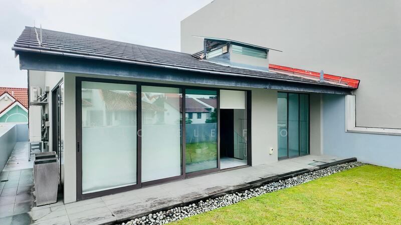 D19 Upper Serangoon / Bartley – Award-Winning Freehold Semi-D (Lift Ready) Semi-Detached House For Sale at S$ 9,680,000 | PropertyGuru Singapore - Private Rooftop Attic Suite
