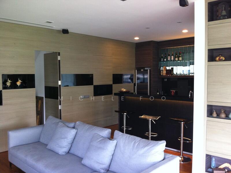 Attic: Bar/Pantry • Bathroom • Storeroom