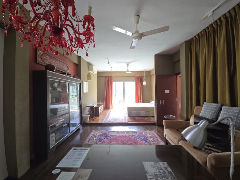 Upper Changi Road Landed Room Rental 8 Mins to MRT, Upper Changi Road, Room Rental, 300 sqft, Terraced House For Rent, by Philip Peh, 500014702 - Living Room - PropertyGuru.com.sg
