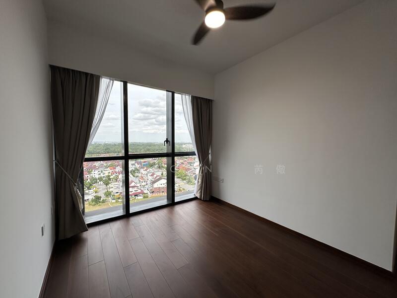 Lentor Modern, Lentor Central, 3 Bedrooms, 1,109 sqft, Condominium For Sale, by Ray Gin 芮儆, 500014882 - Master Bedroom - PropertyGuru.com.sg