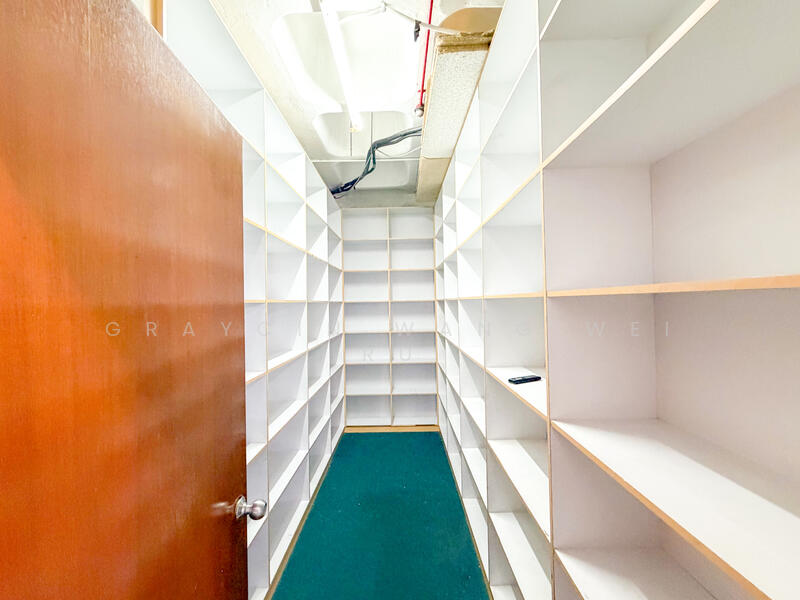 Valiant Industrial Building, 30 Kallang Pudding Road, , 3,412 sqft, Light Industrial (B1) For Sale, by Graycin Wang Wei Ru, 500015113 - PropertyGuru.com.sg