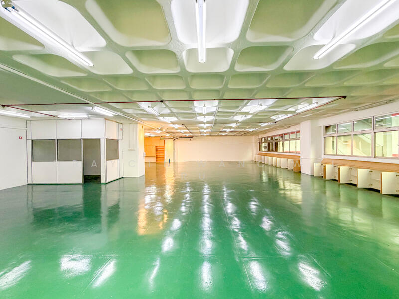 Valiant Industrial Building, 30 Kallang Pudding Road, , 3,412 sqft, Light Industrial (B1) For Sale, by Graycin Wang Wei Ru, 500015113 - PropertyGuru.com.sg