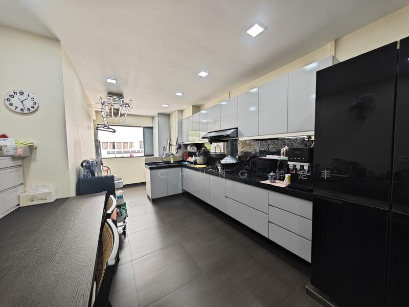 For Sale - 102 Towner Road