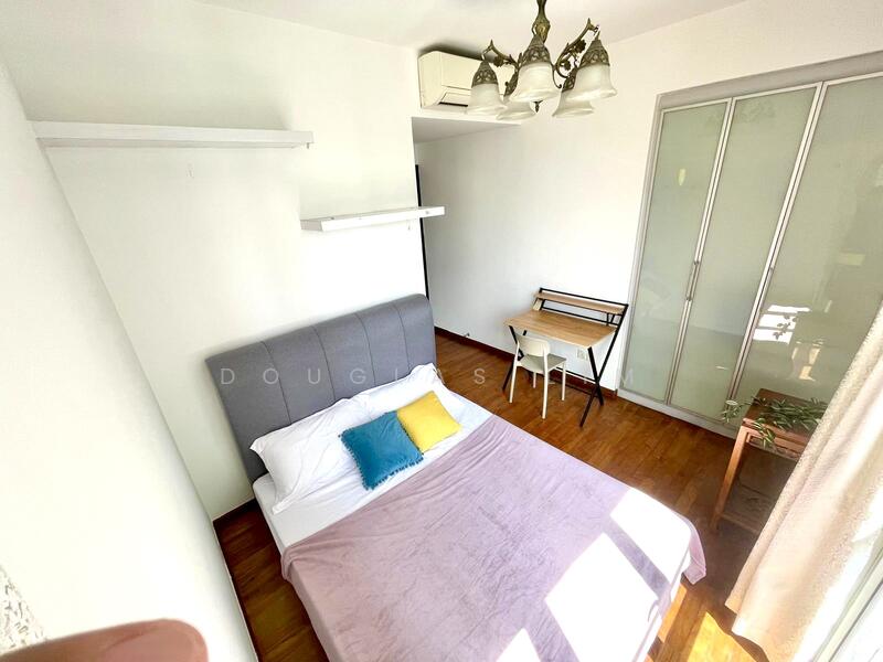 2G8105 Common Bedroom