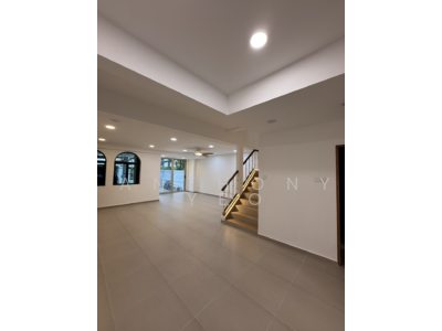 For Rent - Newly renovated - inter terrace @ jalan taman