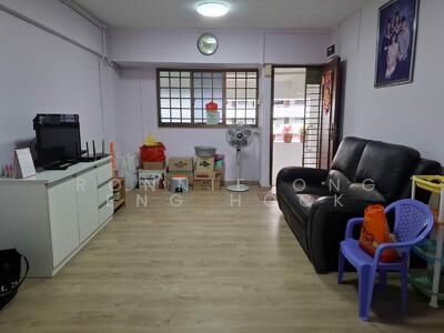 For Rent - 412 Pandan Gardens