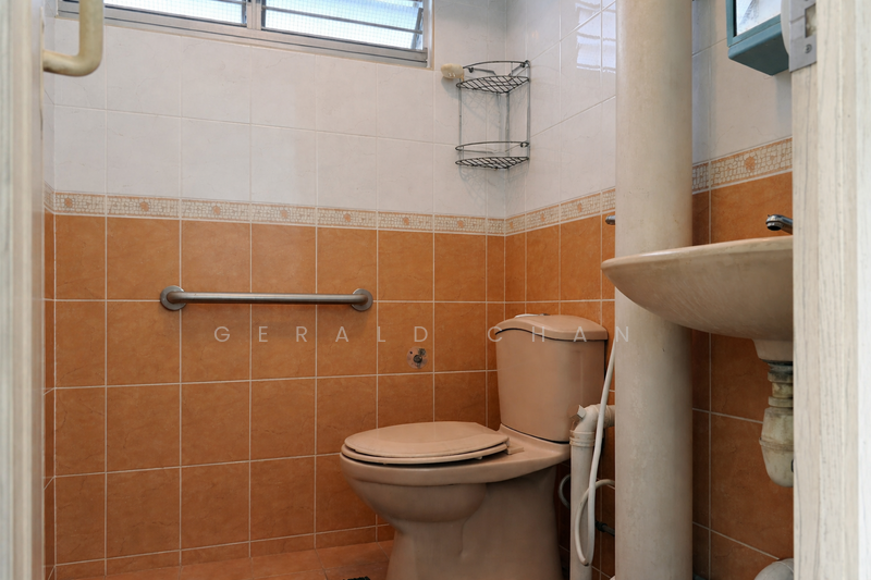 For Sale - 107 Ang Mo Kio Avenue 4