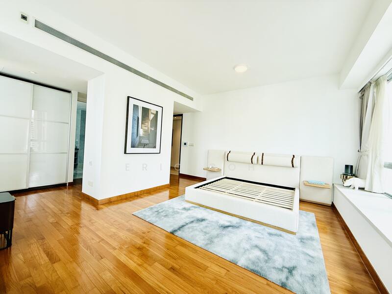 For Sale - Draycott Eight