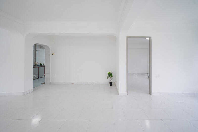 87 Zion Road HDB Flat For Sale at S$ 960,000 | PropertyGuru Singapore - Living Dining