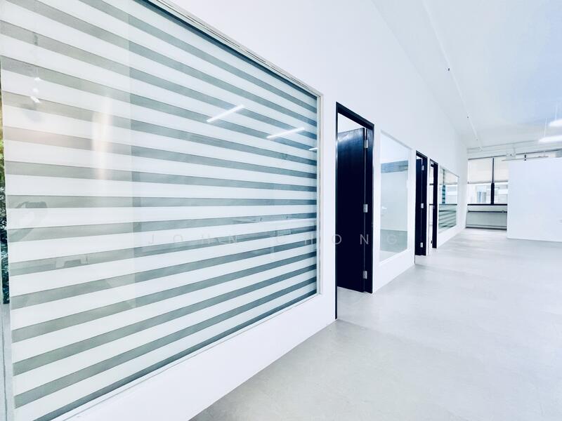 Midview City, 26 Sin Ming Lane, 90 sqft, Light Industrial (B1) For Rent, by John Chong, 500016063 - Corridor - CommercialGuru.com.sg