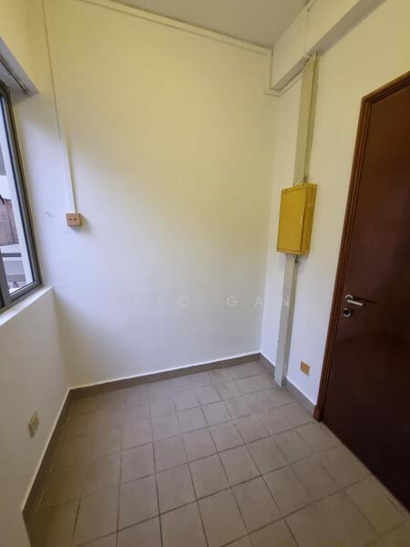 For Rent - Cavenagh Lodge