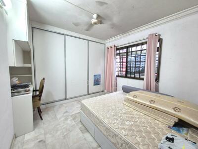 For Rent - 647 Jalan Tenaga