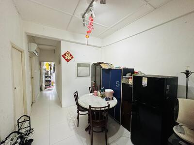 For Rent - 41 Holland Drive