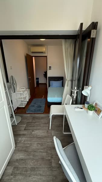 Pandan Valley, 4 Pandan Valley, Room Rental, 100 sqft, Condominium For Rent, by Wu JiaWei, 500016141 - CR4 - PropertyGuru.com.sg